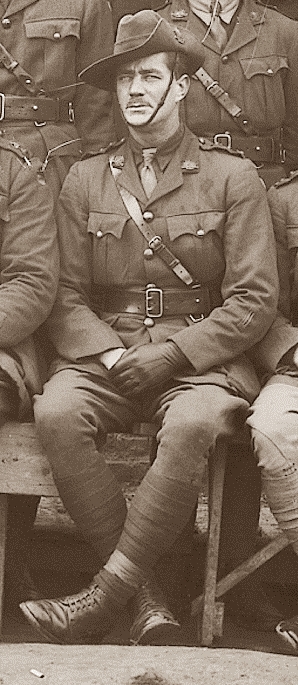 Capt. B.E. BARDWELL c.a. 1918 in Belgium Captain Bardwell 51bn ex awm E01737